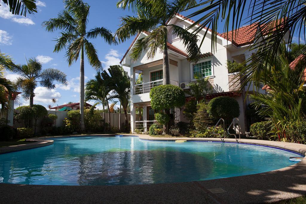 Sir Nico Guesthouse And Resort Plaridel  Eksteriør bilde